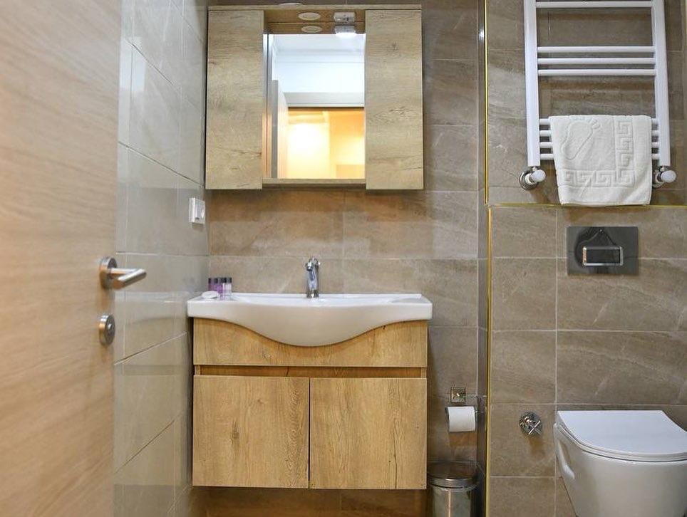Laleli Alışverişi İçin Otel Seçimi: Bavul, Tramvay ve Konum